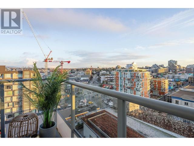 1601 - 108 E 1st Ave, Condo with 2 bedrooms, 2 bathrooms and 2 parking in Vancouver BC | Image 37
