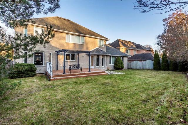 550 Paradise Crescent, House detached with 5 bedrooms, 4 bathrooms and 6 parking in Waterloo ON | Image 36