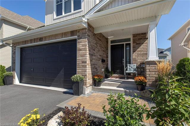 613 Halloway Drive, House detached with 4 bedrooms, 2 bathrooms and 4 parking in Kingston ON | Image 3