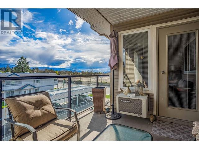 303 - 135 Ziprick Road, Condo with 2 bedrooms, 2 bathrooms and 2 parking in Kelowna BC | Image 21