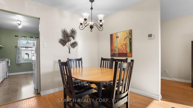 38 - 39 Queenston Dr, Townhouse with 3 bedrooms, 2 bathrooms and 1 parking in Kitchener ON | Image 3