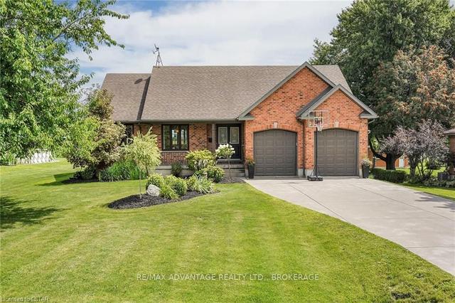 14488 Putnam Rd, House detached with 3 bedrooms, 2 bathrooms and 9 parking in Malahide ON | Image 1
