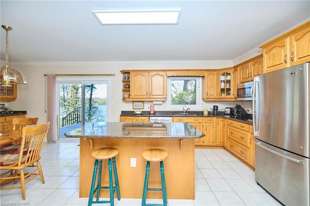 50 Henley Dr, House detached with 3 bedrooms, 2 bathrooms and 7 parking in St. Catharines ON | Image 13