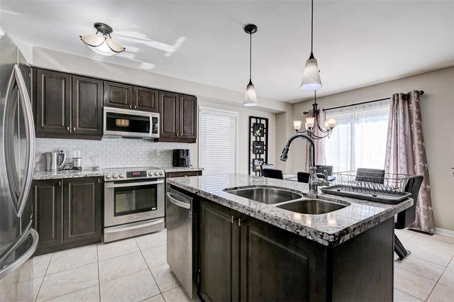 71 Northglen Blvd, House detached with 4 bedrooms, 3 bathrooms and 4 parking in Clarington ON | Image 18