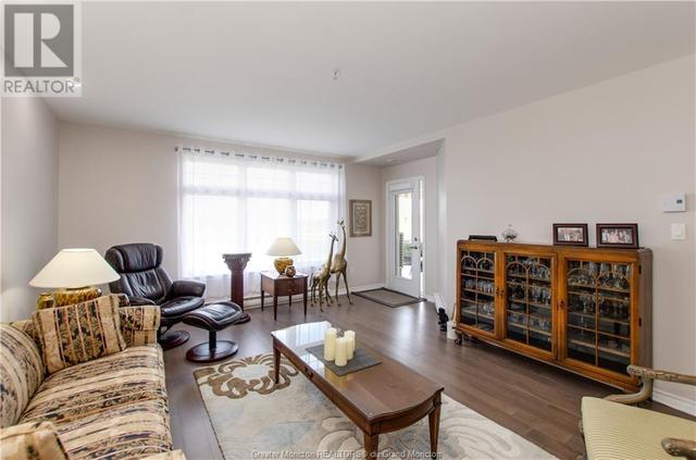 106 - 163 Royal Oaks Blvd, Condo with 2 bedrooms, 2 bathrooms and null parking in Moncton NB | Image 18