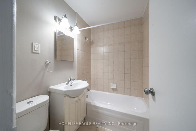 126c - 468 Ottawa St N, Condo with 2 bedrooms, 1 bathrooms and 1 parking in Hamilton ON | Image 9
