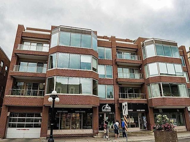 3 - 12 Clarence St, Condo with 2 bedrooms, 2 bathrooms and 0 parking in Ottawa ON | Image 1