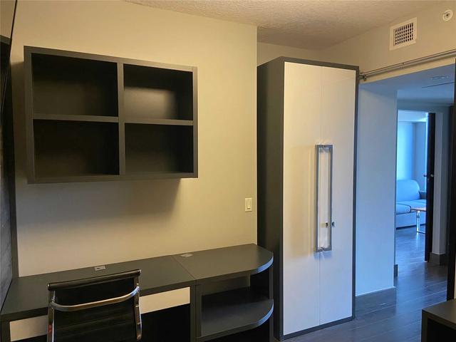 T1-711 - 330 Phillip St, Condo with 1 bedrooms, 1 bathrooms and 0 parking in Waterloo ON | Image 9