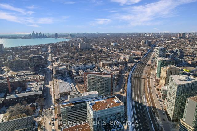 929 - 38 Joe Shuster Way, Condo with 1 bedrooms, 2 bathrooms and 1 parking in Toronto ON | Image 26