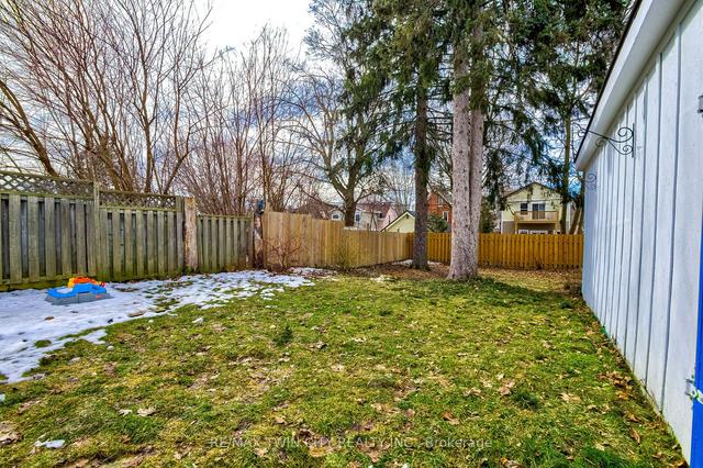 131 Samuel St, House detached with 3 bedrooms, 1 bathrooms and 3 parking in Kitchener ON | Image 18