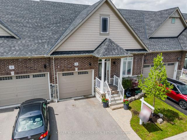 23 Spryfield Trl, House attached with 2 bedrooms, 3 bathrooms and 2 parking in Clarington ON | Image 12