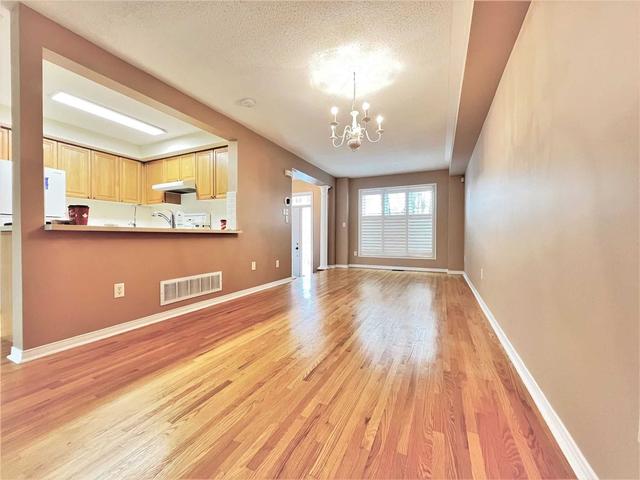 129 Benjamin Hood Cres, House attached with 3 bedrooms, 4 bathrooms and 2 parking in Vaughan ON | Image 14