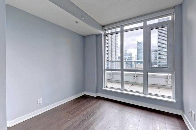 1704 - 199 Richmond St W, Condo with 1 bedrooms, 1 bathrooms and 1 parking in Toronto ON | Image 14