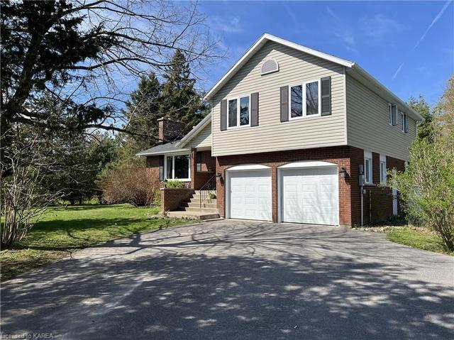 1763 Sunnyside Rd, House detached with 3 bedrooms, 2 bathrooms and 6 parking in Kingston ON | Image 12