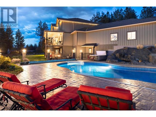 2775 Harvard Rd, House detached with 6 bedrooms, 4 bathrooms and 14 parking in Kelowna BC | Image 49