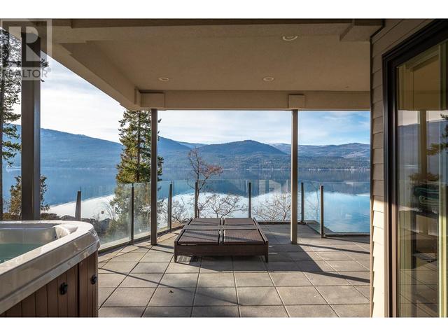 9607 Eastside Rd, House detached with 4 bedrooms, 3 bathrooms and 1 parking in Vernon BC | Image 33