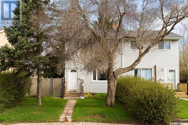 7214 Bowman Ave, House semidetached with 3 bedrooms, 1 bathrooms and null parking in Regina SK | Image 3