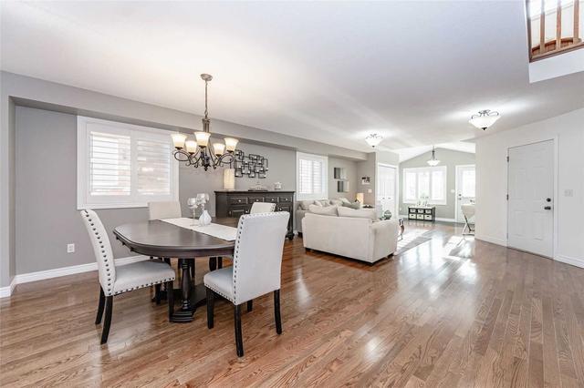 35 Atto Dr, House detached with 3 bedrooms, 4 bathrooms and 6 parking in Guelph ON | Image 36