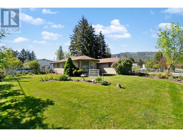 602 Birch Ave, House detached with 3 bedrooms, 2 bathrooms and 2 parking in Sicamous BC | Image 45