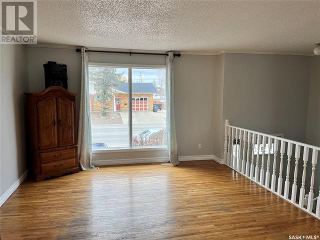 612 3rd St N, House detached with 4 bedrooms, 2 bathrooms and null parking in Martensville SK | Image 6
