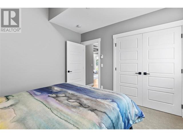 8856 Somerset Pl, House detached with 3 bedrooms, 2 bathrooms and 3 parking in Vernon BC | Image 46