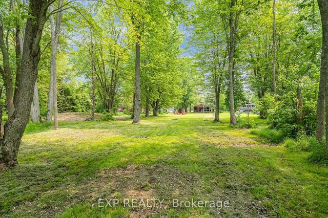 235 Monck Rd, House detached with 3 bedrooms, 1 bathrooms and 10 parking in Kawartha Lakes ON | Image 22