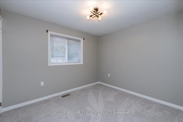 18 Nugent Ct, House detached with 3 bedrooms, 2 bathrooms and 6 parking in Barrie ON | Image 14