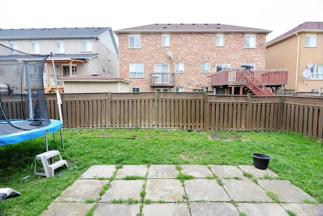 19 Flatbush Ln, House detached with 4 bedrooms, 4 bathrooms and 6 parking in Brampton ON | Image 32
