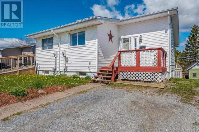 64 Boyaner Cres, House detached with 3 bedrooms, 1 bathrooms and null parking in Saint John NB | Image 1
