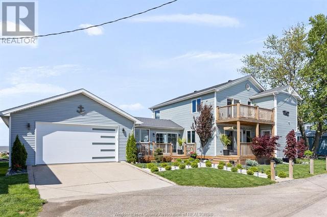 13626 Crystal Beach, House detached with 4 bedrooms, 3 bathrooms and null parking in Lakeshore ON | Image 43
