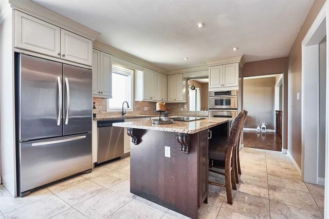 2747 Bellwood Dr, House detached with 3 bedrooms, 4 bathrooms and 8 parking in Clarington ON | Image 11
