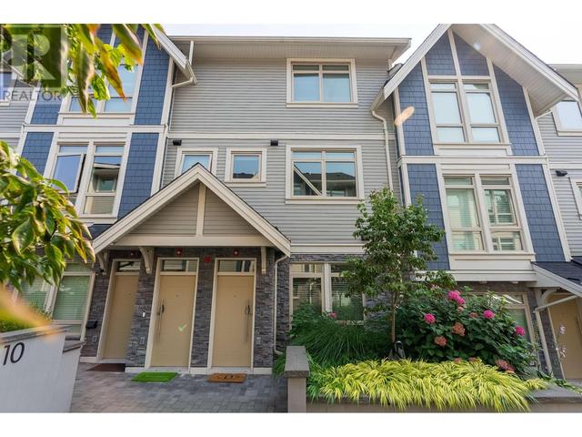 11 - 115 W Queens Rd, House attached with 2 bedrooms, 3 bathrooms and 1 parking in North Vancouver BC | Image 20