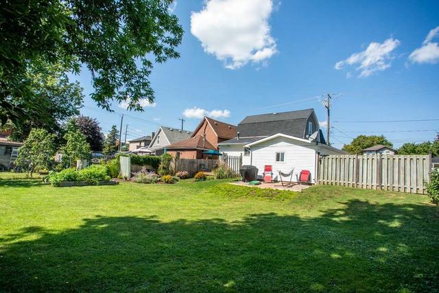 9 Elgin St, House detached with 3 bedrooms, 2 bathrooms and 6 parking in Brantford ON | Image 21