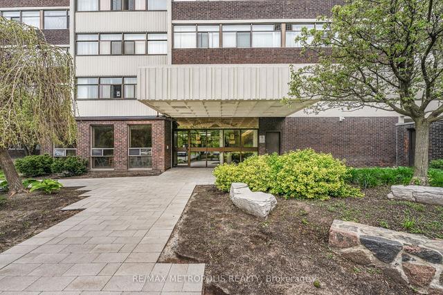 2501 - 100 Antibes Dr, Condo with 2 bedrooms, 1 bathrooms and 1 parking in Toronto ON | Image 35