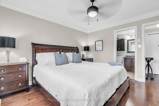 23 Annmoore Cres, Townhouse with 3 bedrooms, 4 bathrooms and 4 parking in Guelph ON | Image 6
