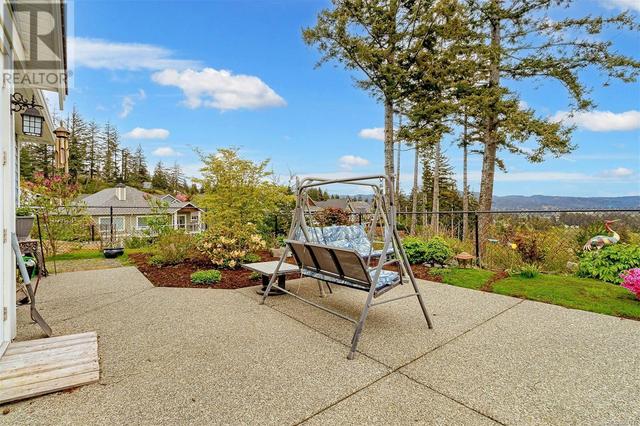 2191 Stonewater Lane, House detached with 3 bedrooms, 2 bathrooms and 2 parking in Sooke BC | Image 36