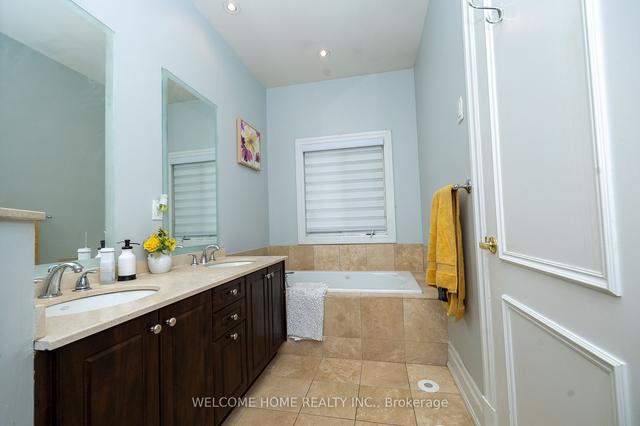 104 - 45 York Mills Rd, Townhouse with 3 bedrooms, 3 bathrooms and 2 parking in Toronto ON | Image 7