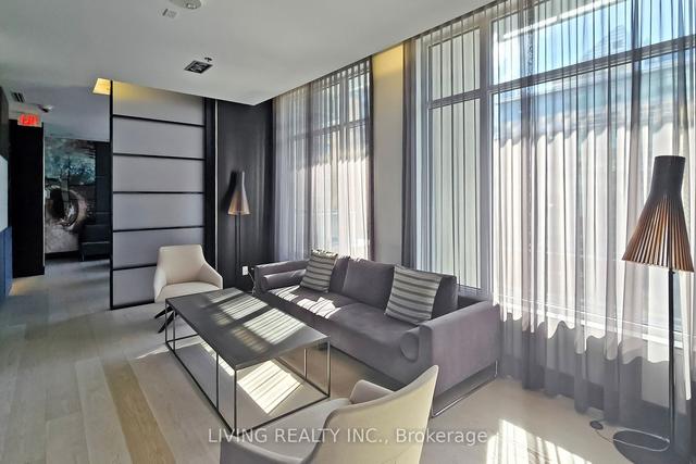 404 - 199 Richmond St W, Condo with 1 bedrooms, 1 bathrooms and 0 parking in Toronto ON | Image 30