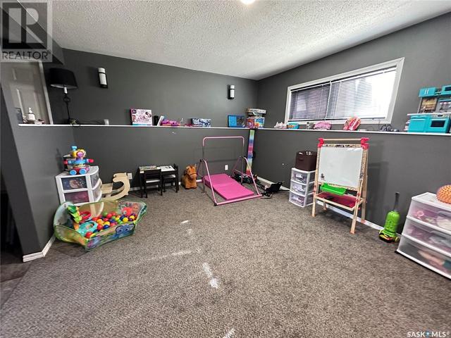488 Willow Bay, House detached with 4 bedrooms, 3 bathrooms and null parking in Estevan SK | Image 27