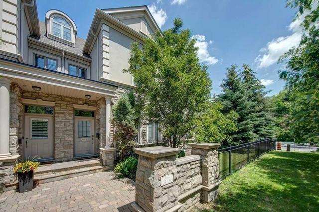3 - 356 Steeles Ave E, House detached with 4 bedrooms, 5 bathrooms and 2 parking in Markham ON | Image 1