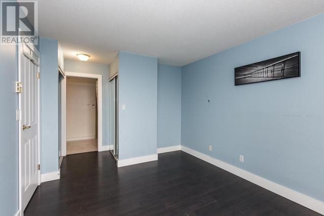 PH2 - 7077 Beresford St, Condo with 2 bedrooms, 1 bathrooms and 1 parking in Burnaby BC | Image 5