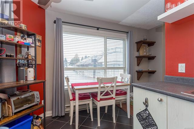 203 - 7843 East Saanich Rd, Condo with 1 bedrooms, 1 bathrooms and 1 parking in Central Saanich BC | Image 10