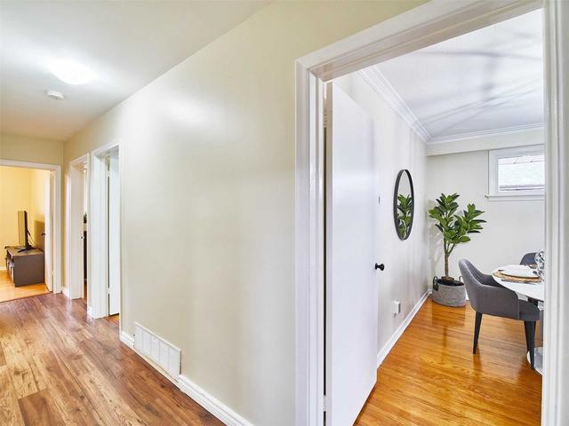 6 Mozart Ave, House detached with 3 bedrooms, 2 bathrooms and 4 parking in Toronto ON | Image 23