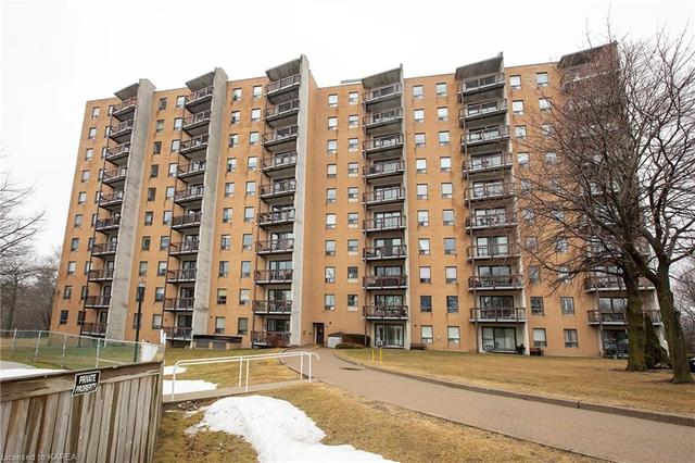 1002 - 66 Greenview Dr, House attached with 1 bedrooms, 1 bathrooms and null parking in Kingston ON | Image 20