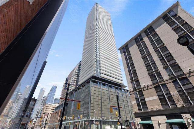 3805 - 501 Yonge St, Condo with 2 bedrooms, 2 bathrooms and 1 parking in Toronto ON | Image 1