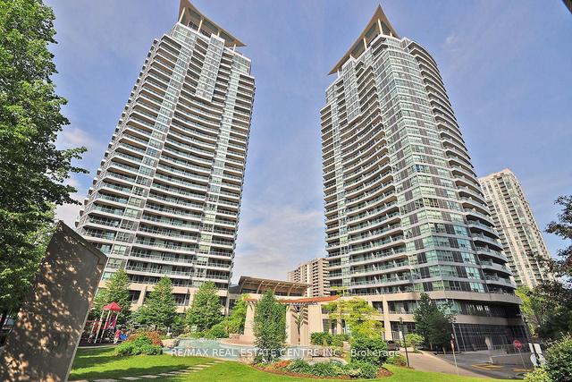 1005 - 1 Elm Dr, Condo with 2 bedrooms, 2 bathrooms and 1 parking in Mississauga ON | Image 12