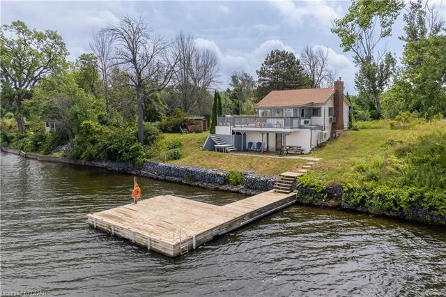 35 Narrows Lane, House detached with 2 bedrooms, 1 bathrooms and 6 parking in Prince Edward County ON | Image 32