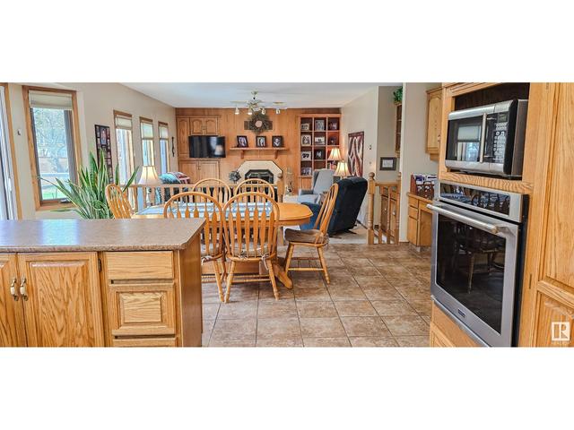 2 Celebrity Estates Dr, House detached with 6 bedrooms, 3 bathrooms and null parking in Drayton Valley AB | Image 52