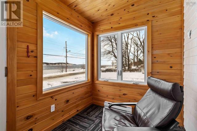 818 Main St, House other with 0 bedrooms, 0 bathrooms and null parking in Mahone Bay NS | Image 3