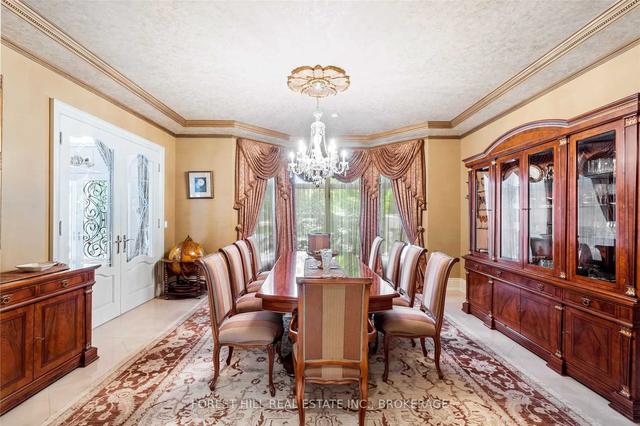 25 Nesver Ct, House detached with 4 bedrooms, 5 bathrooms and 11 parking in Vaughan ON | Image 5